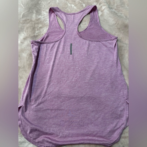 Reebok workout tank - Picture 2 of 2